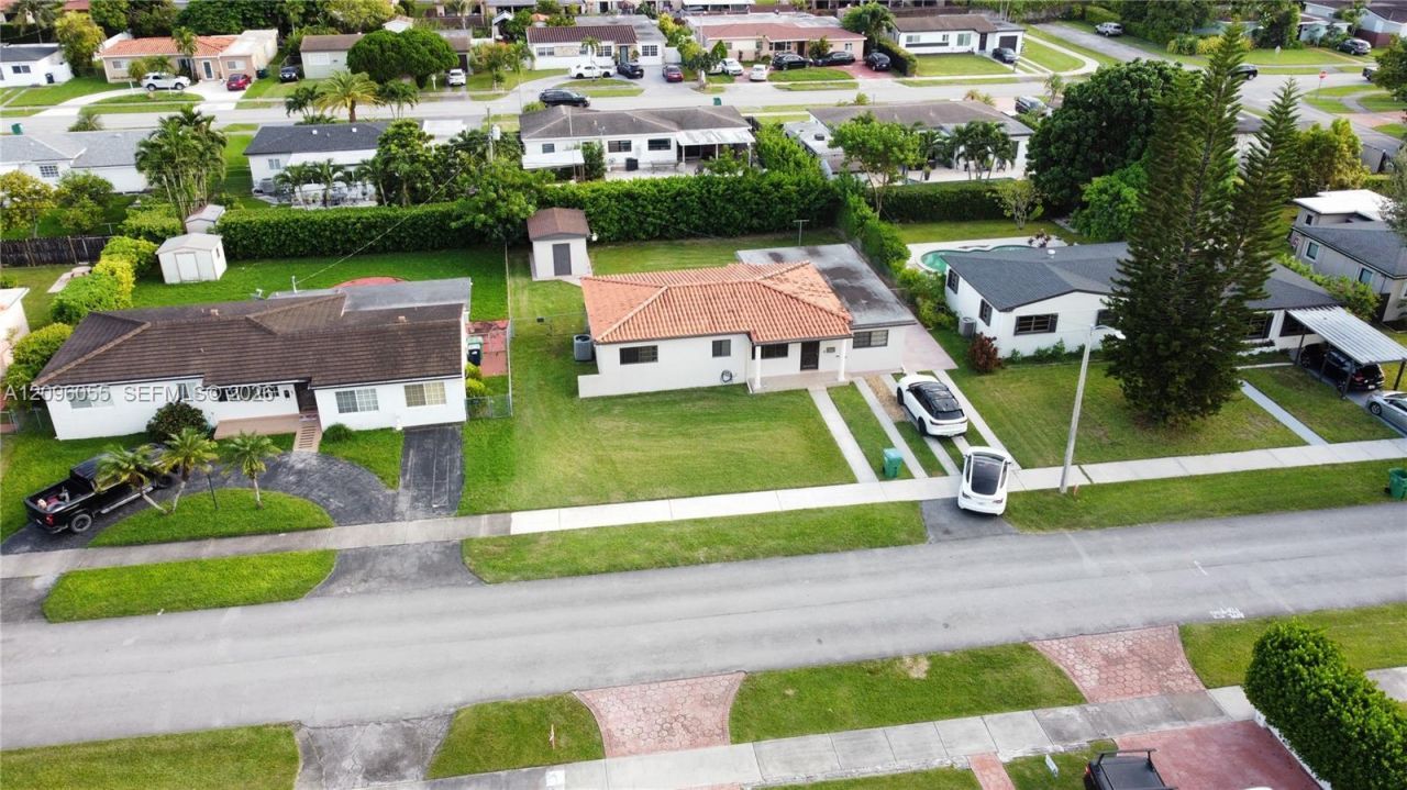 7960 SW 36th Ter, Miami, FL 33155 Photo