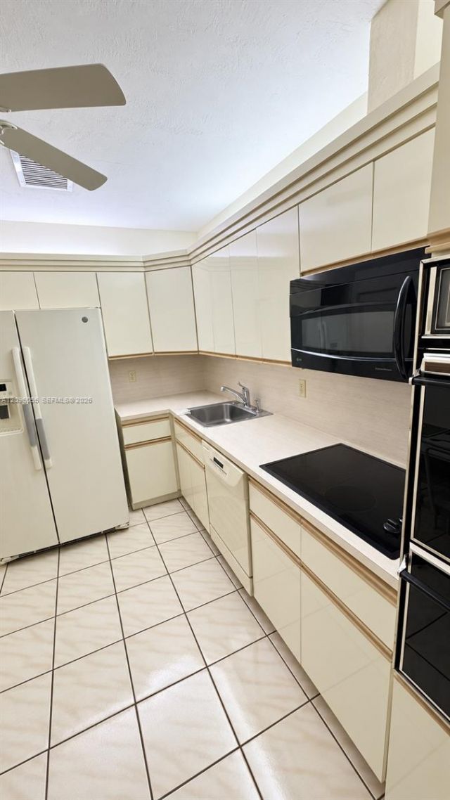 7960 SW 36th Ter, Miami, FL 33155 Photo