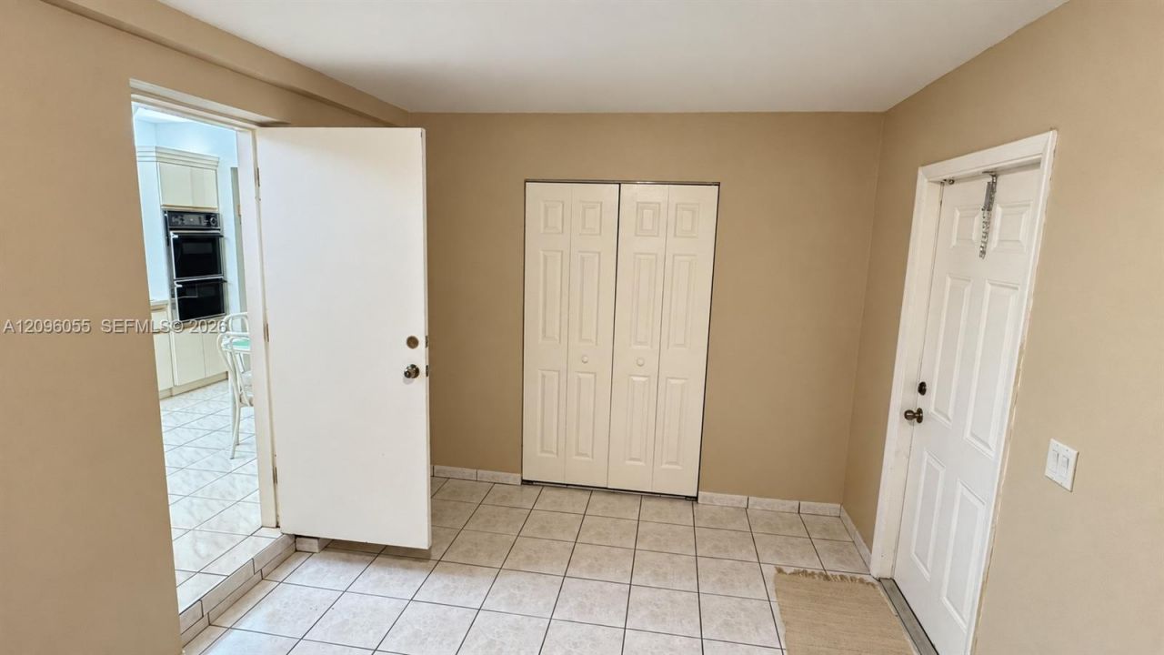 7960 SW 36th Ter, Miami, FL 33155 Photo