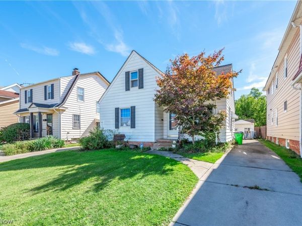 11108 Wadsworth Avenue , Garfield Heights, OH 44125