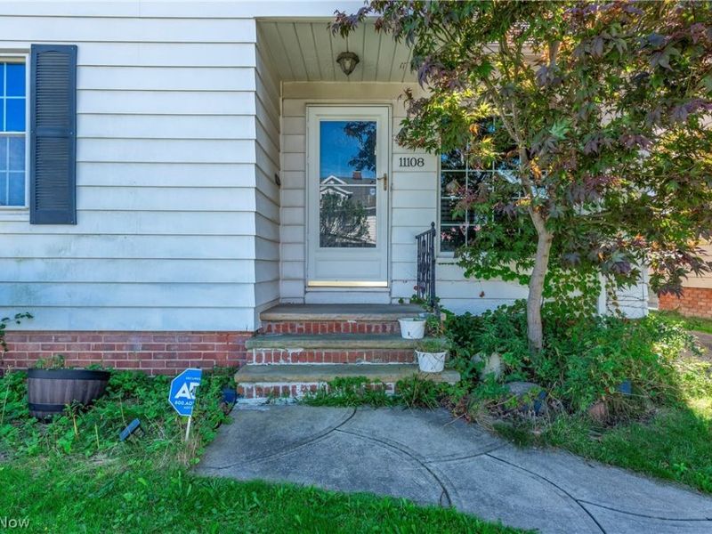 11108 Wadsworth Avenue, Garfield Heights, OH 44125 Photo 3