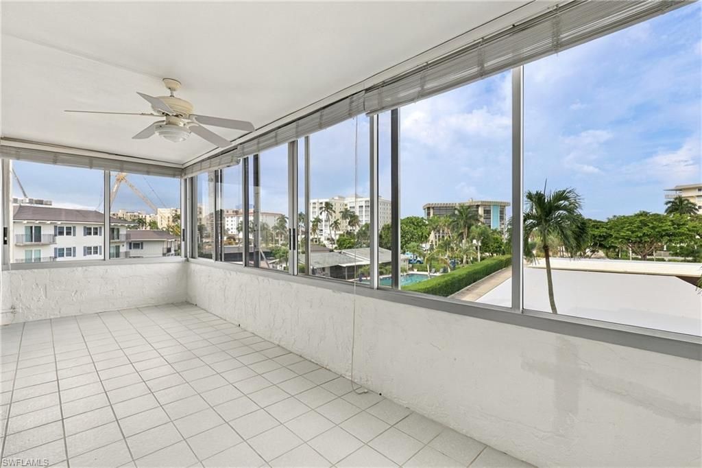 3410 Gulf Shore Blvd N, Unit 304, Naples, FL 34103 Photo