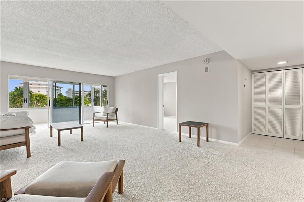 3410 Gulf Shore Blvd N, Unit 304, Naples, FL 34103 Photo
