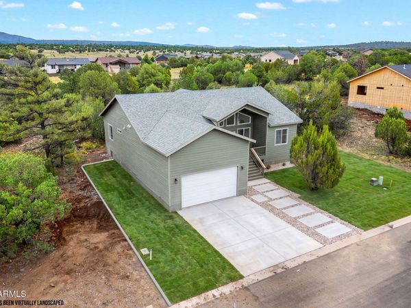 821 S RIDGELINE Drive, Show Low, AZ 85901