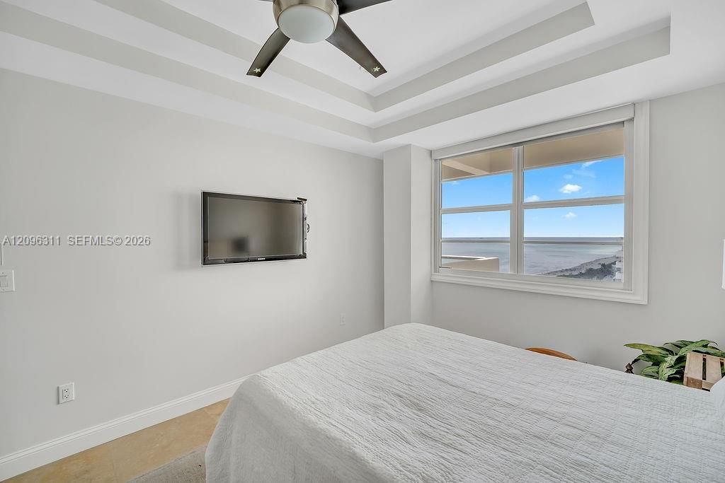 5701 Collins Ave, Unit PH14, Miami Beach, FL 33140 Photo