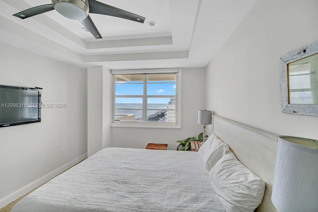 5701 Collins Ave, Unit PH14, Miami Beach, FL 33140 Photo