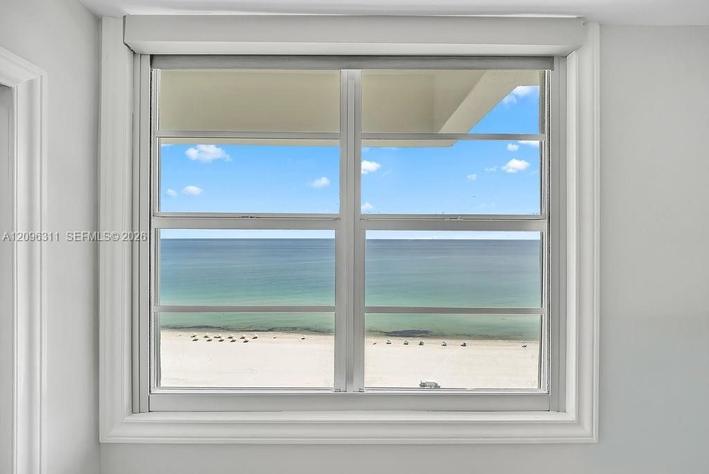 5701 Collins Ave, Unit PH14, Miami Beach, FL 33140 Photo