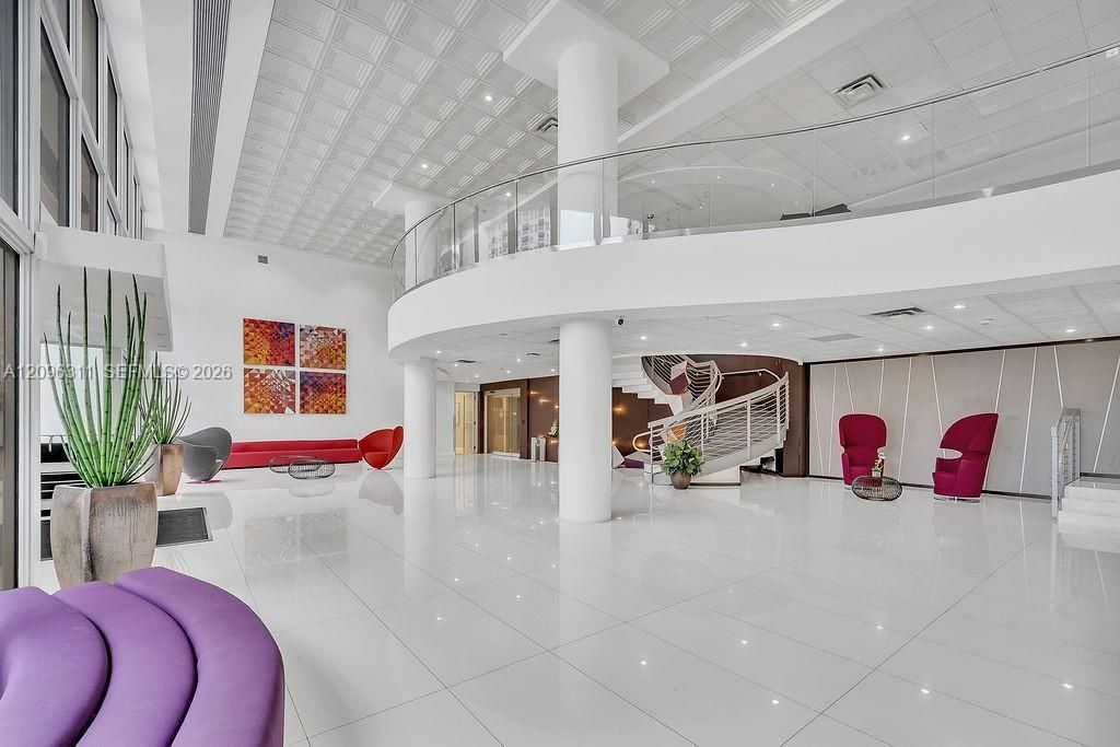 5701 Collins Ave, Unit PH14, Miami Beach, FL 33140 Photo