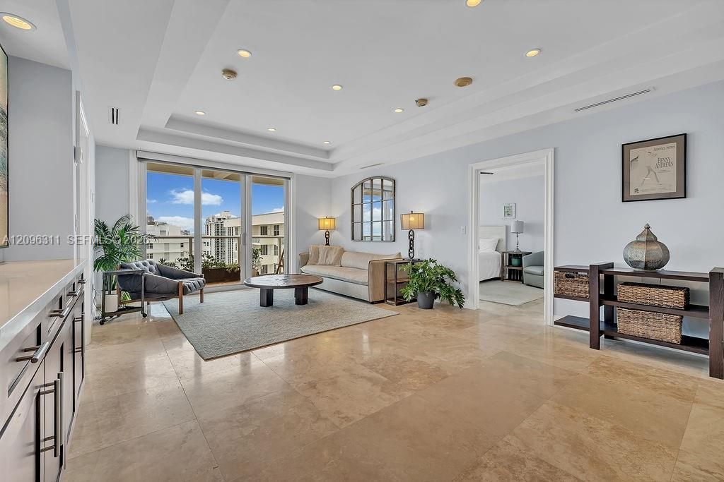 5701 Collins Ave, Unit PH14, Miami Beach, FL 33140 Photo