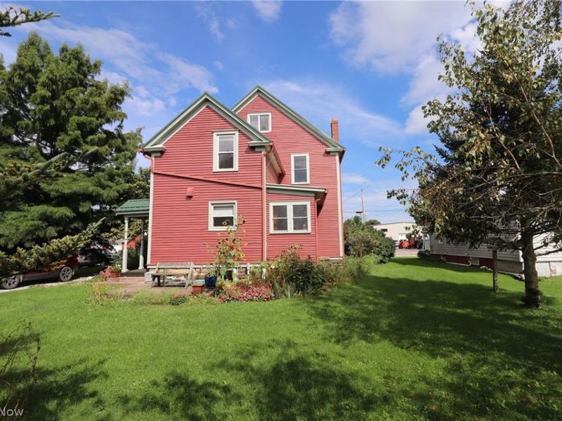 13912 Kauffman Avenue, Sterling, OH 44276 Photo 2