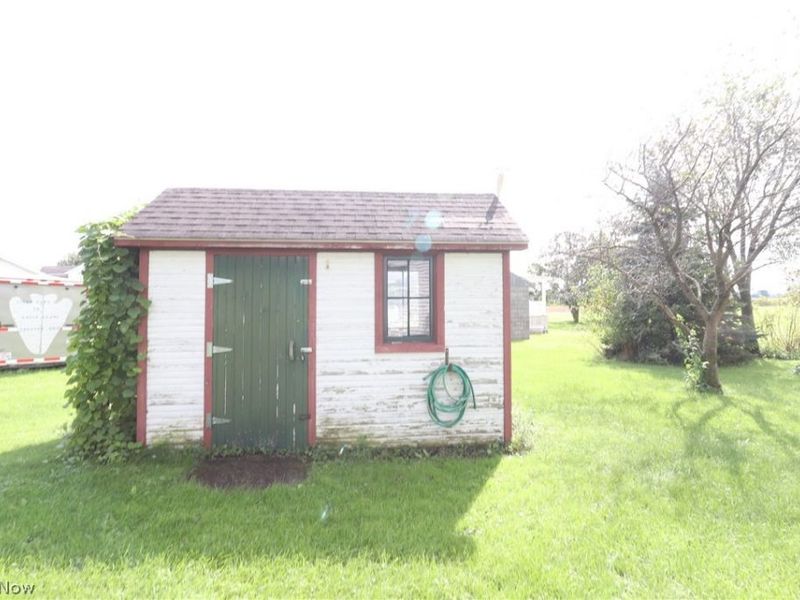 13912 Kauffman Avenue, Sterling, OH 44276 Photo 7