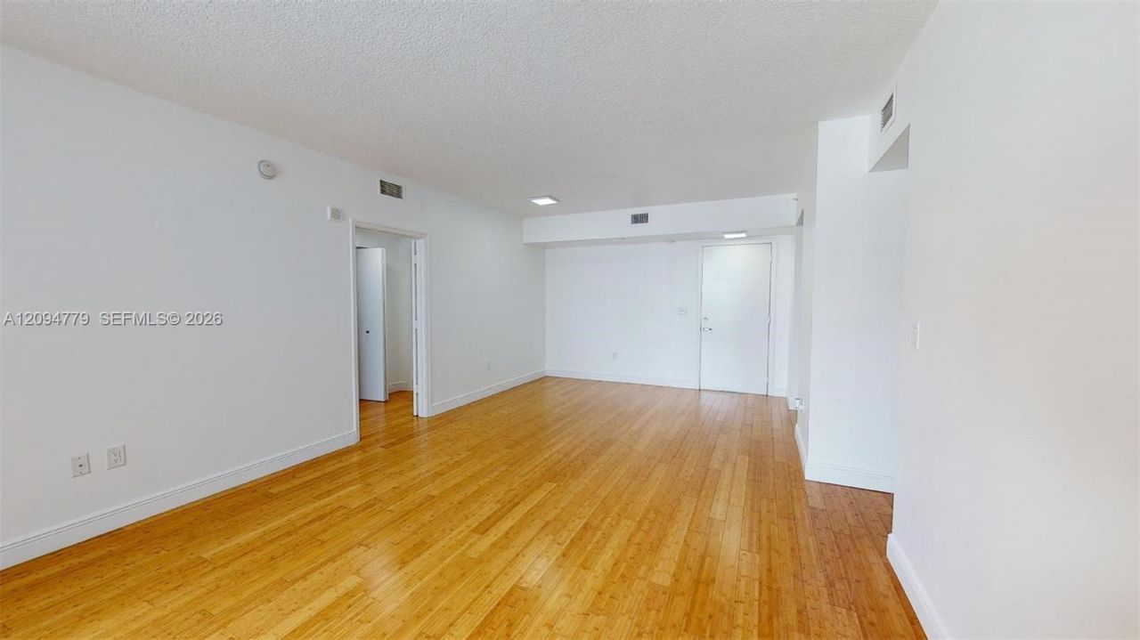 18800 NE 29th Ave , Unit 922, Aventura, FL 33180 Photo