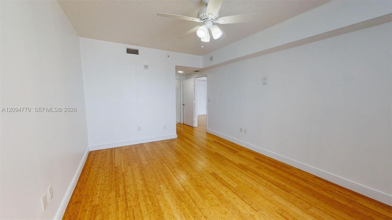 18800 NE 29th Ave , Unit 922, Aventura, FL 33180 Photo