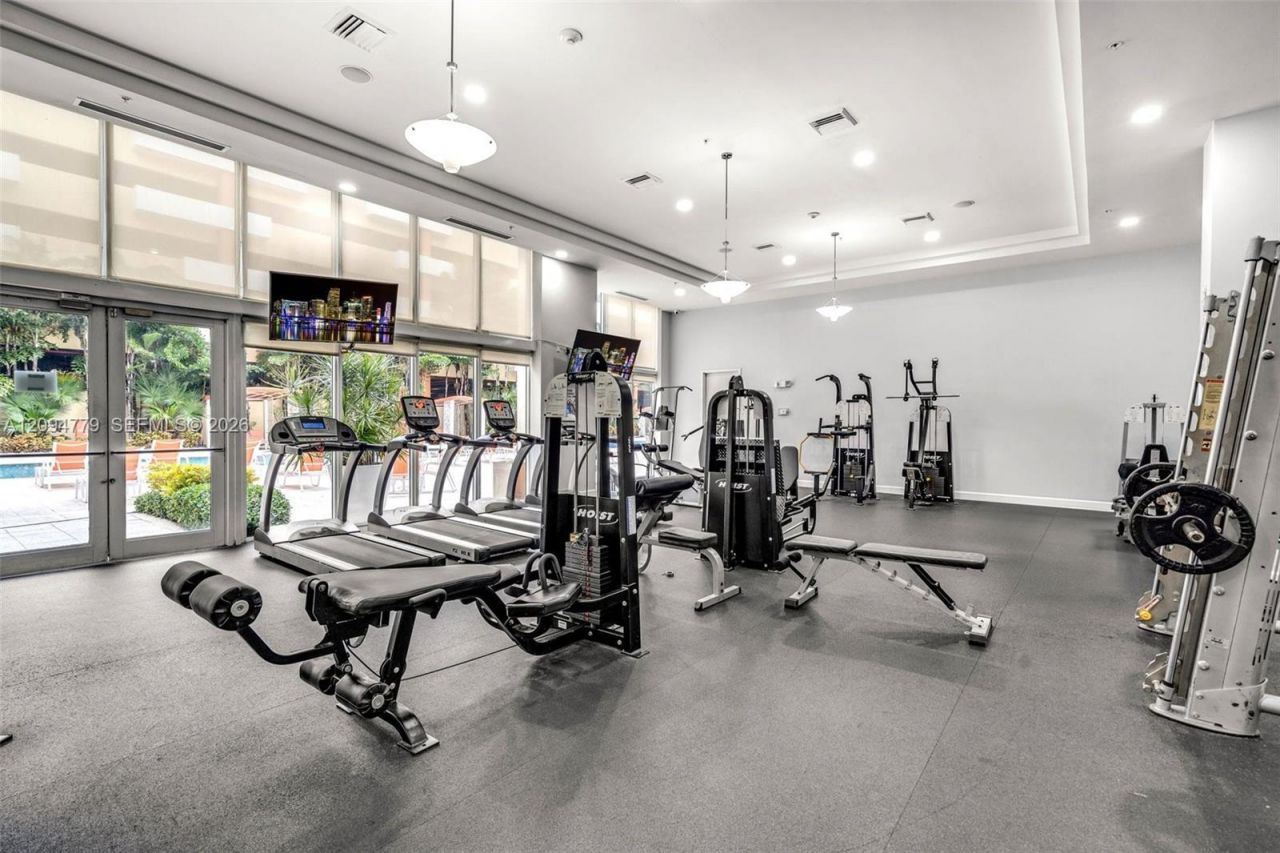 18800 NE 29th Ave , Unit 922, Aventura, FL 33180 Photo
