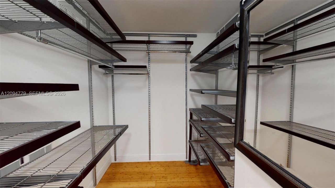 18800 NE 29th Ave , Unit 922, Aventura, FL 33180 Photo