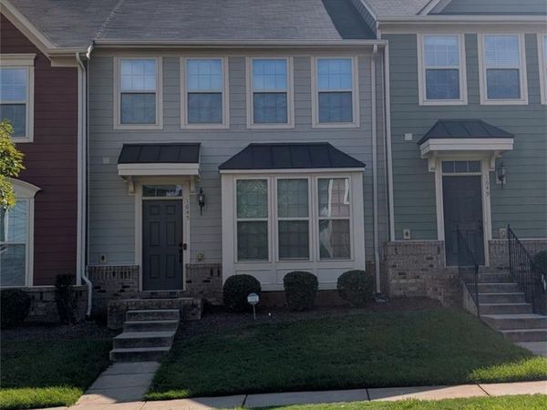 1645 Fleetwood Drive , Charlotte, NC 28208