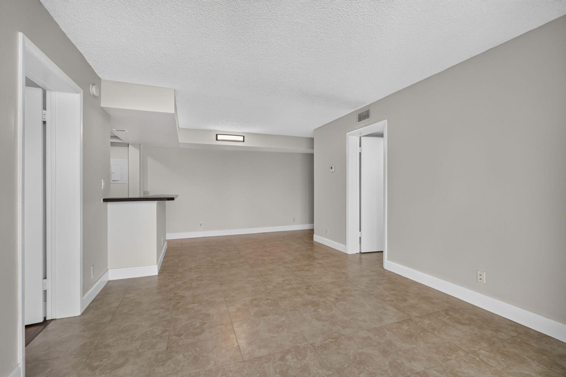 724 Executive Center Drive, Unit 36, West Palm Beach, FL 33401 Photo