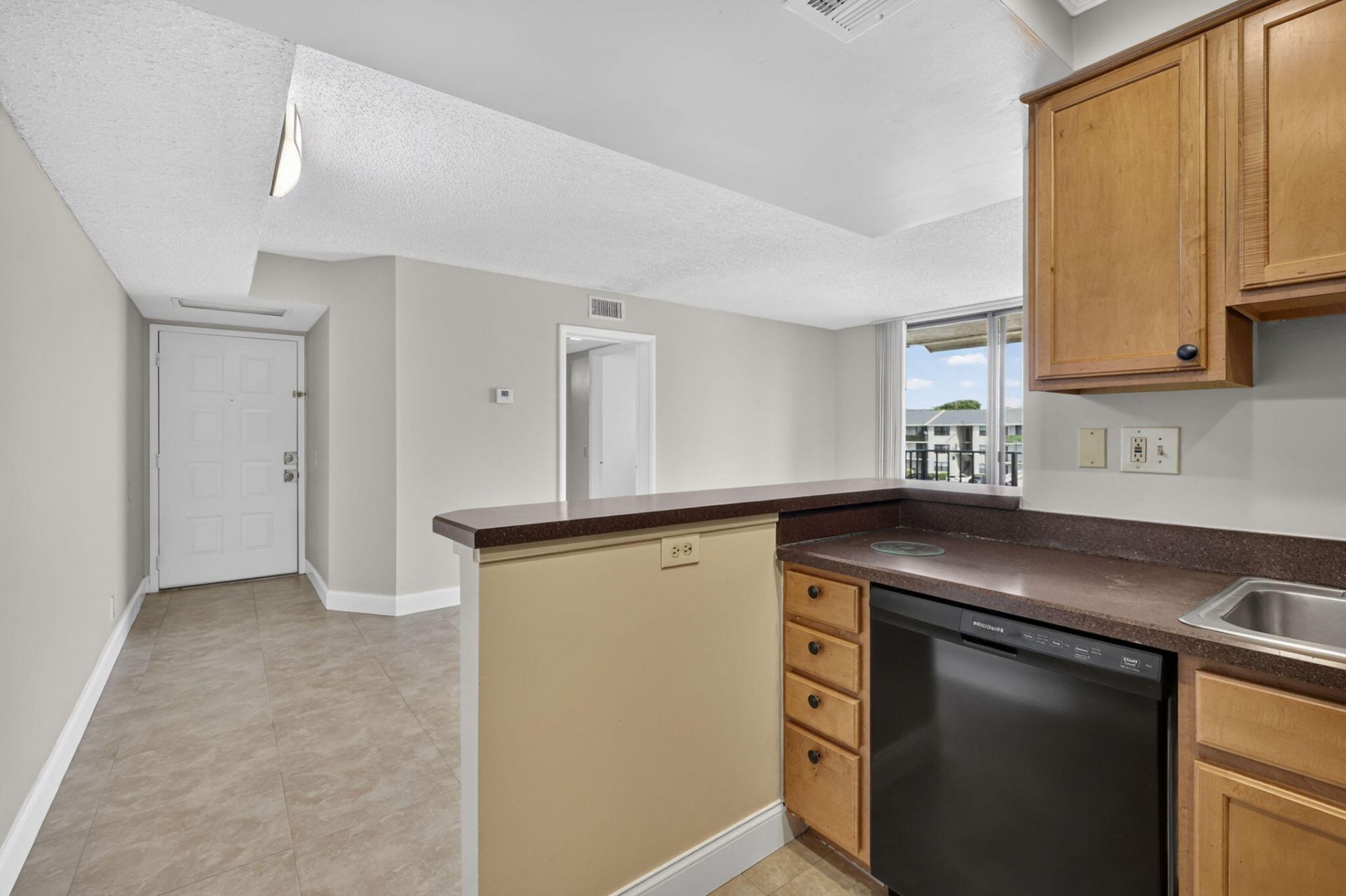724 Executive Center Drive, Unit 36, West Palm Beach, FL 33401 Photo