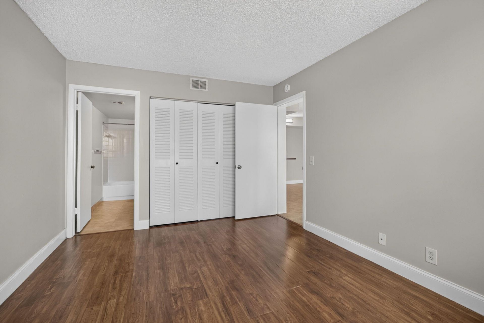 724 Executive Center Drive, Unit 36, West Palm Beach, FL 33401 Photo