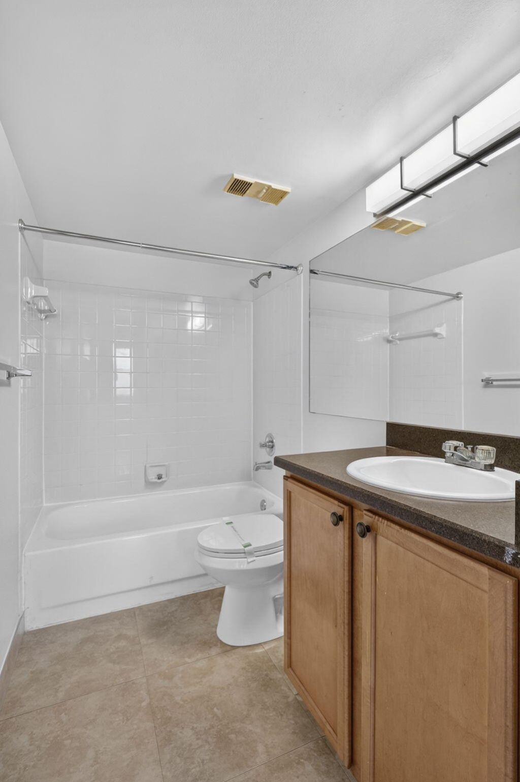 724 Executive Center Drive, Unit 36, West Palm Beach, FL 33401 Photo