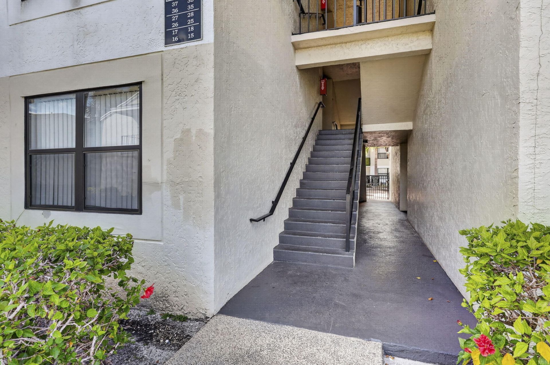 724 Executive Center Drive, Unit 36, West Palm Beach, FL 33401 Photo