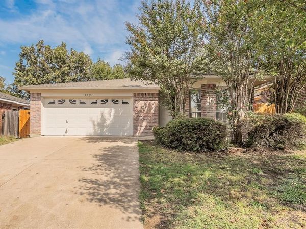 3745 Chaddybrook Lane, Fort Worth, TX 76137