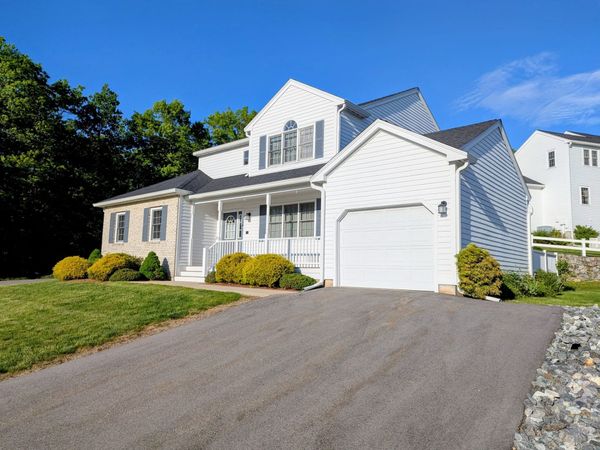 14 Crab Apple Ln, Unit 14, Franklin, MA 02038