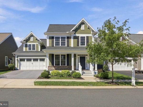 321 FREEDOM DRIVE, EPHRATA, PA 17522