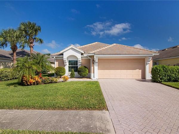2641 Clairfont CT, CAPE CORAL, FL 33991