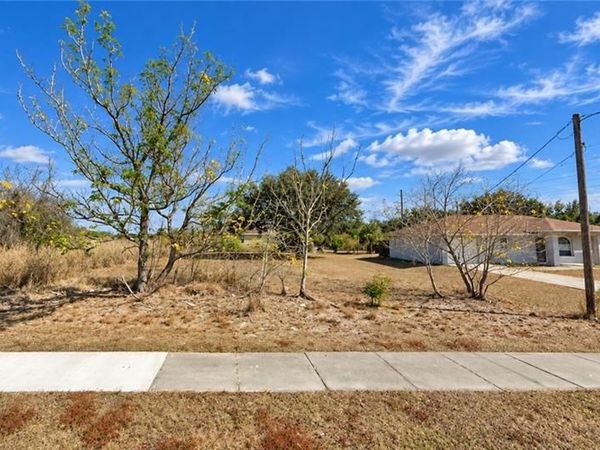 16971 1st ST, ALVA, FL 33920