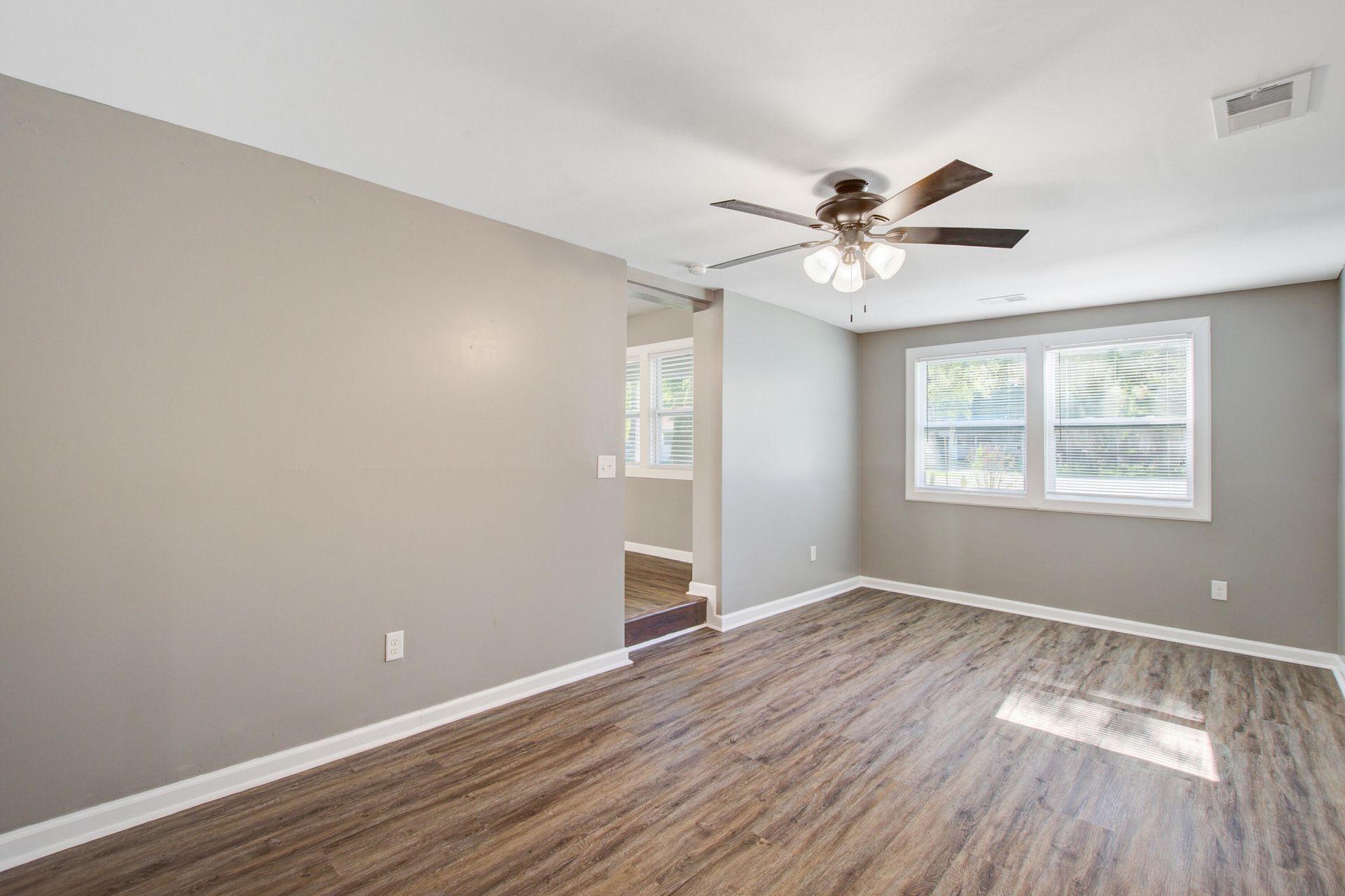 1021 Locksley Drive Photo 14