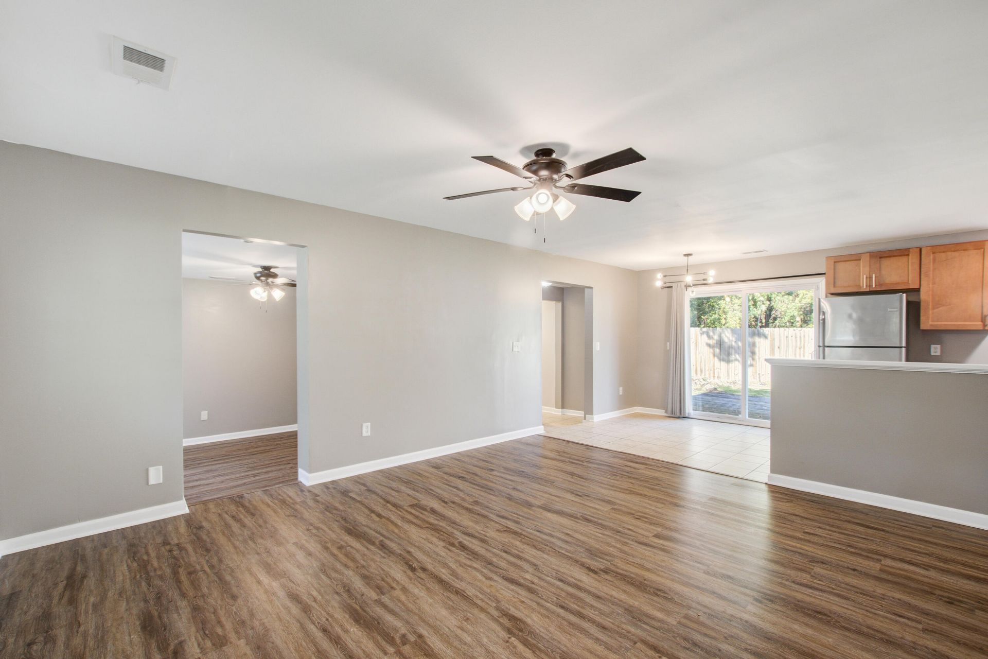 1021 Locksley Drive Photo 7
