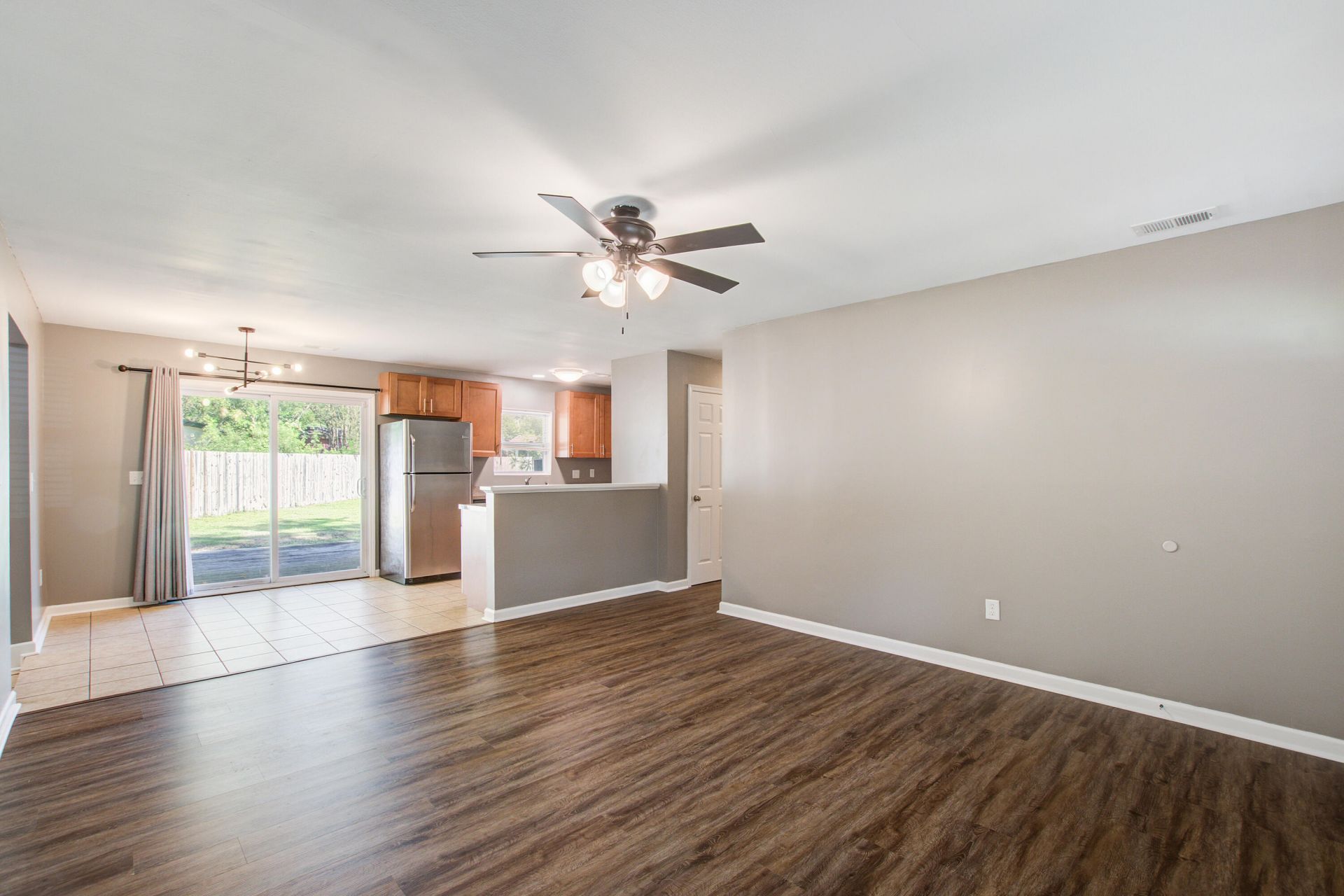 1021 Locksley Drive Photo 9