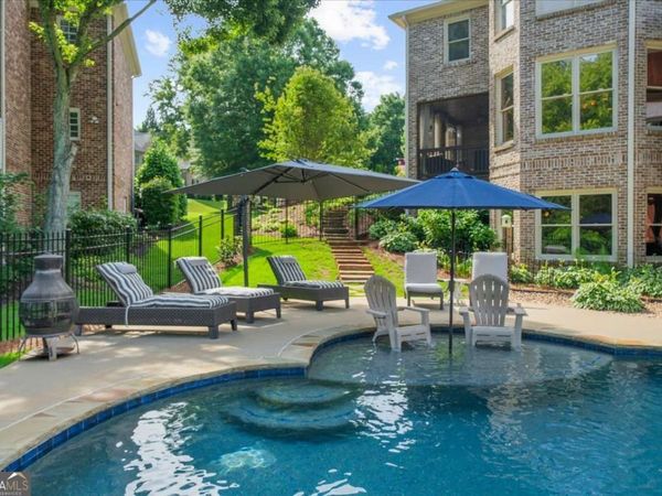7630 Stratton Pte, Suwanee, GA 30024