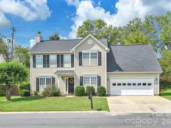 21 Sunberry Trail N, Fletcher, NC 28732
