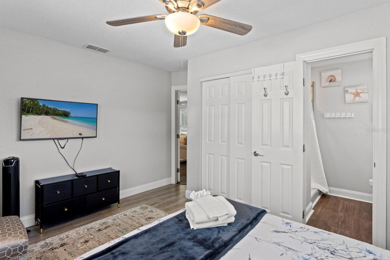 8404 43rd Avenue Terrace W, Bradenton, FL 34209 Photo