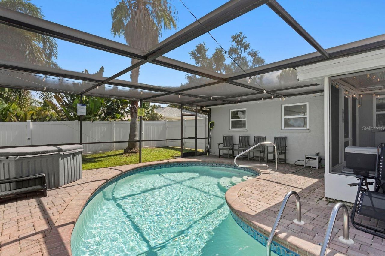 8404 43rd Avenue Terrace W, Bradenton, FL 34209 Photo