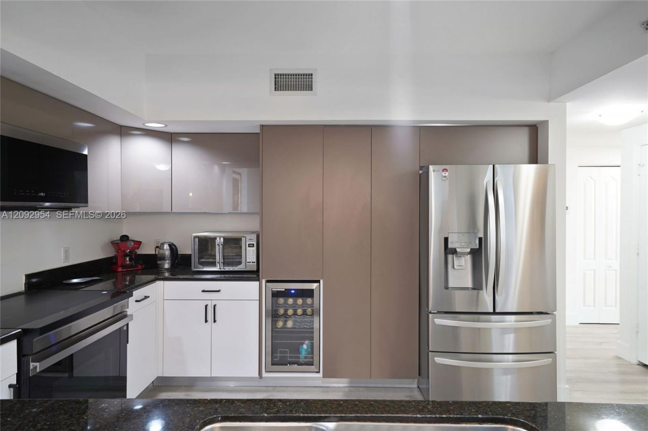 110 N Federal Hwy , Unit 1404, Fort Lauderdale, FL 33301 Photo