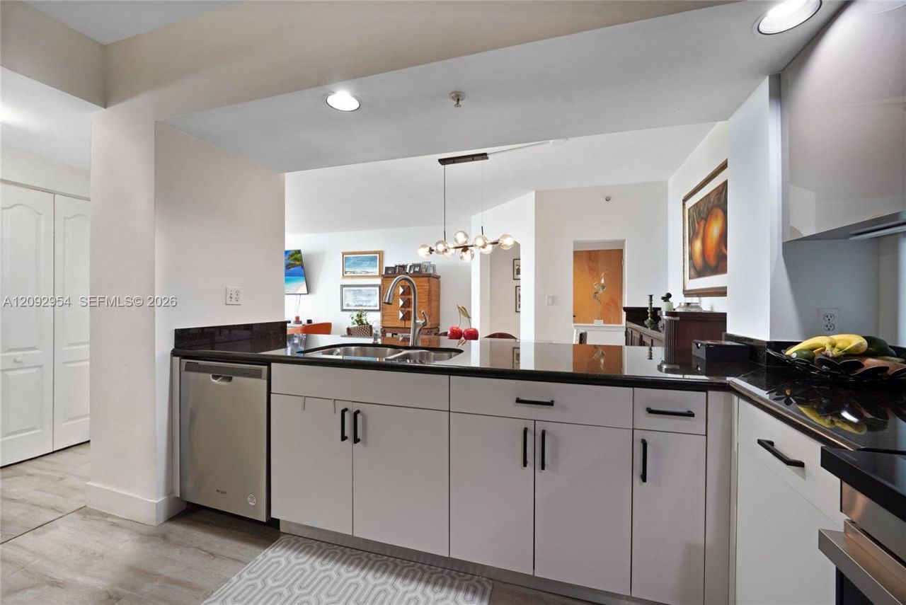 110 N Federal Hwy , Unit 1404, Fort Lauderdale, FL 33301 Photo