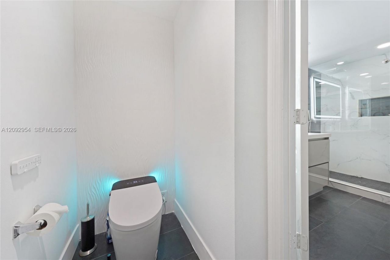 110 N Federal Hwy , Unit 1404, Fort Lauderdale, FL 33301 Photo