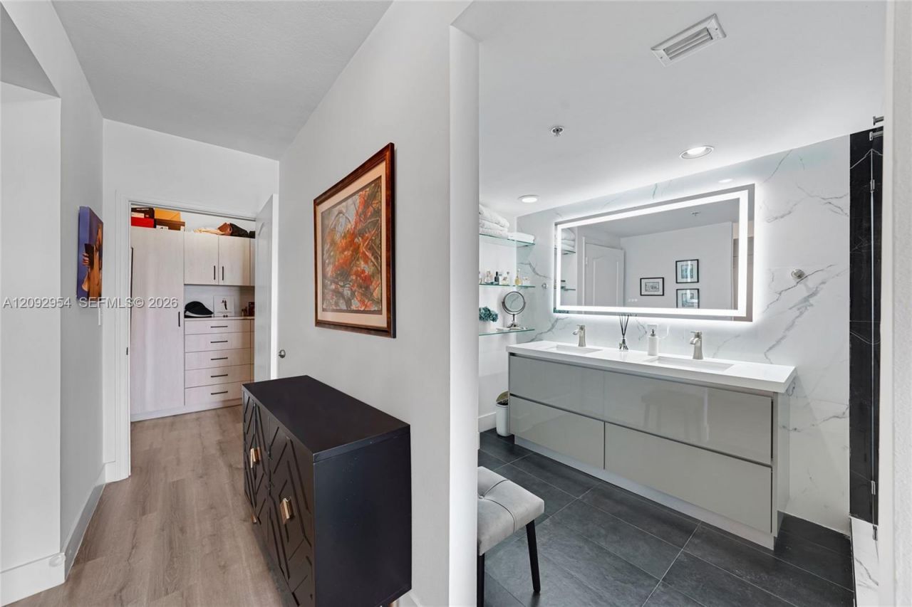 110 N Federal Hwy , Unit 1404, Fort Lauderdale, FL 33301 Photo