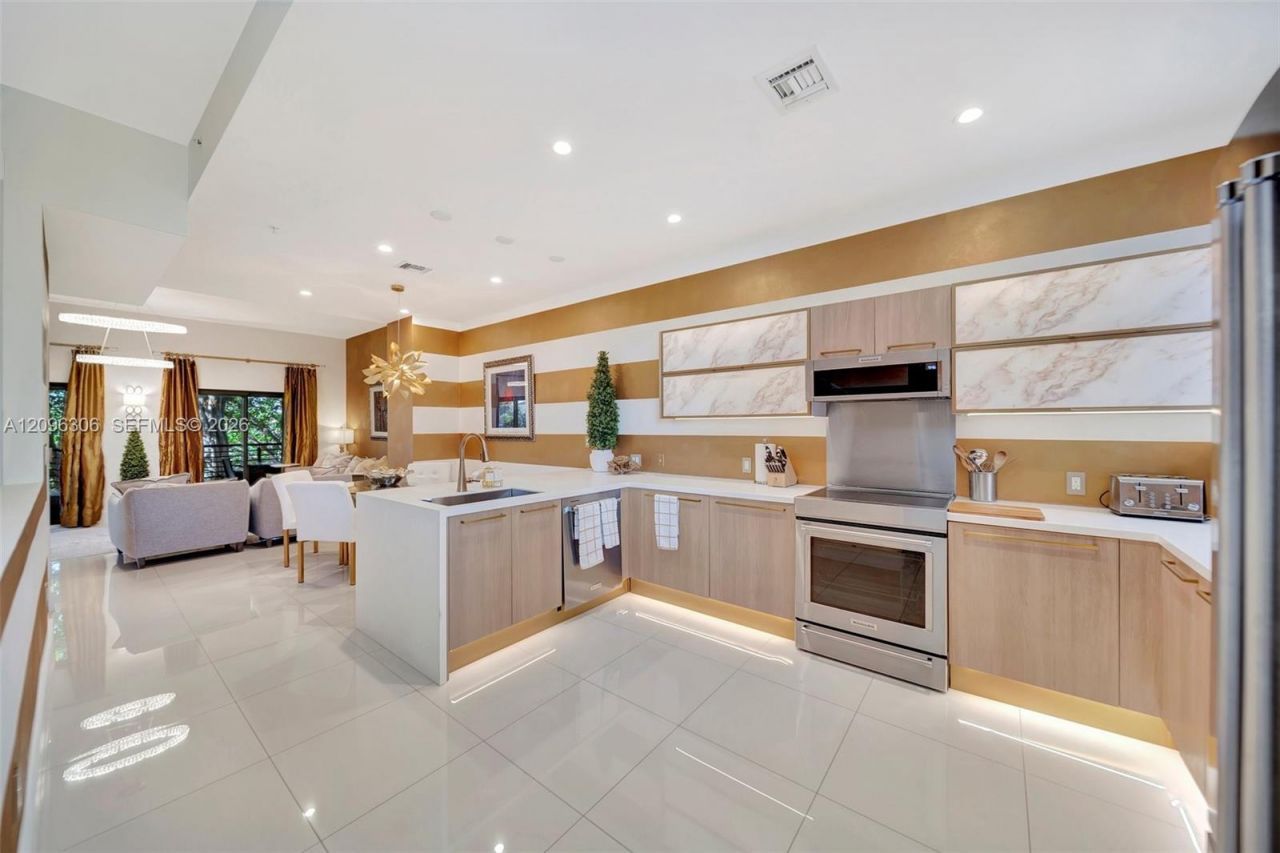 508 SE 1st Cir, Pompano Beach, FL 33060 Photo