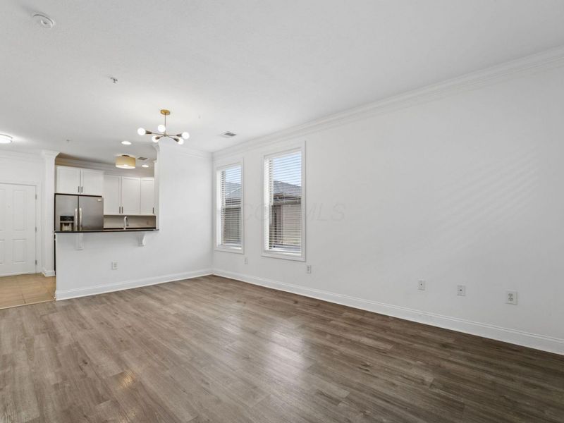 972 Perry Street , Unit 101, Columbus, OH 43215 Photo 6
