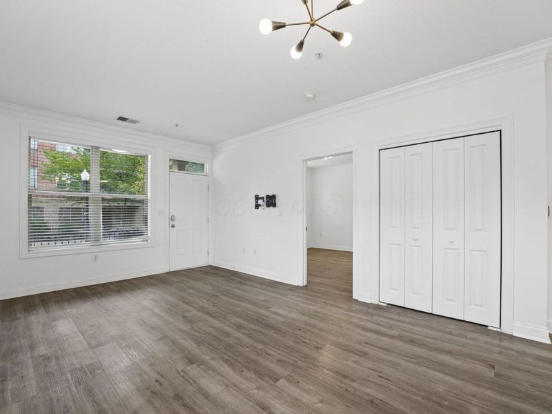972 Perry Street , Unit 101, Columbus, OH 43215 Photo 8