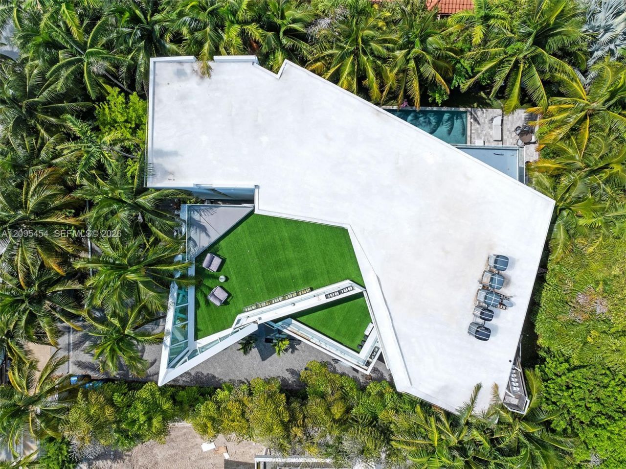 480 Ocean Blvd , Golden Beach, FL 33160 Photo