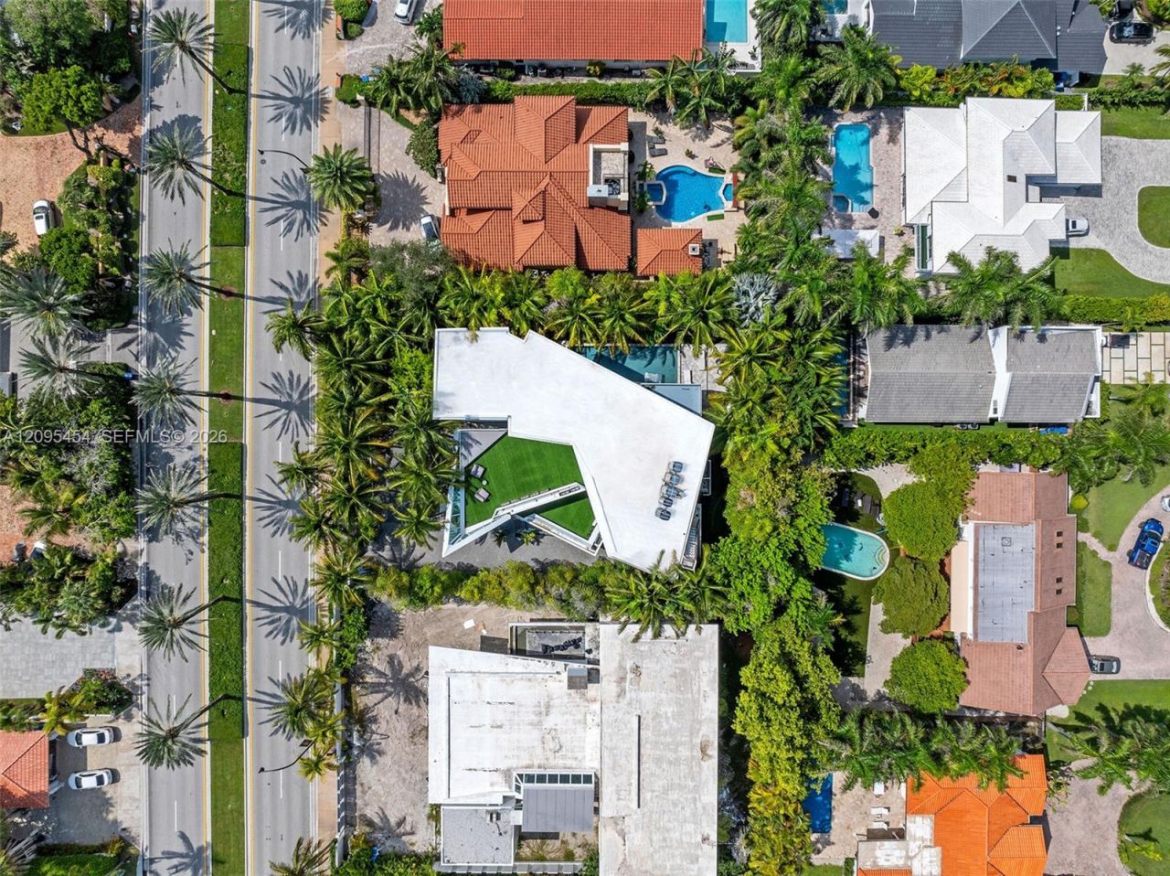 480 Ocean Blvd , Golden Beach, FL 33160 Photo