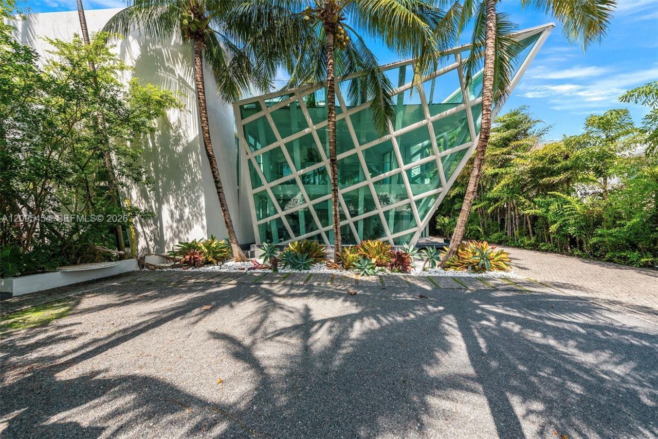 480 Ocean Blvd , Golden Beach, FL 33160 Photo