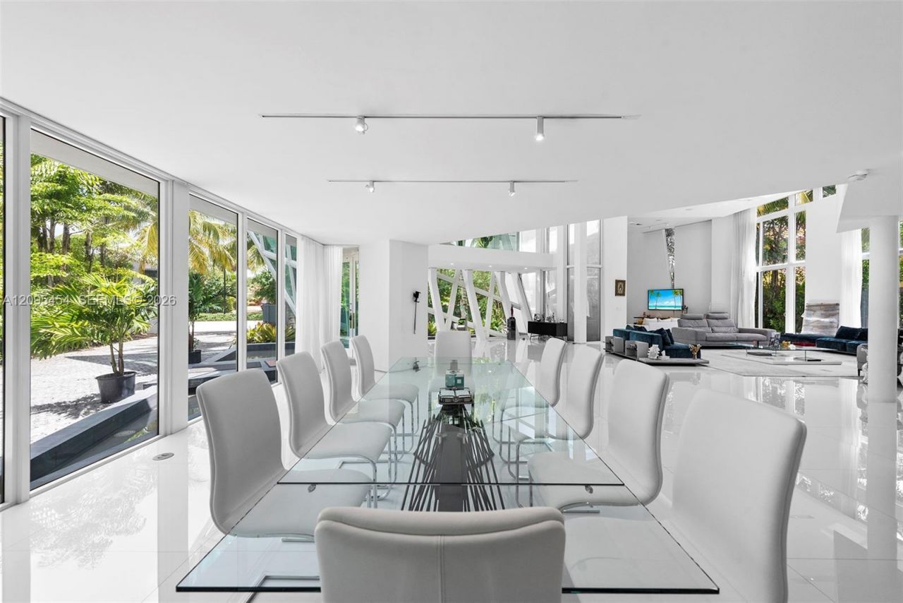 480 Ocean Blvd , Golden Beach, FL 33160 Photo