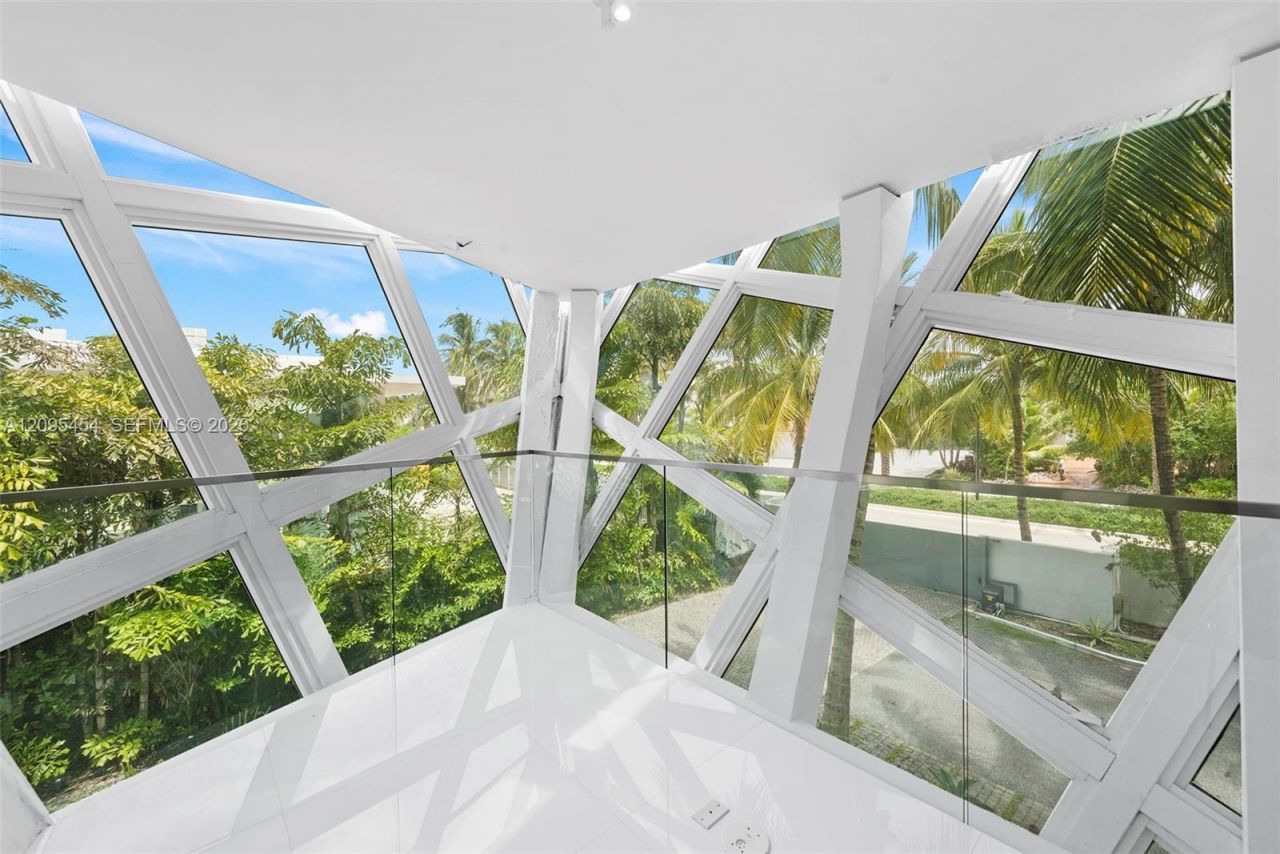 480 Ocean Blvd , Golden Beach, FL 33160 Photo