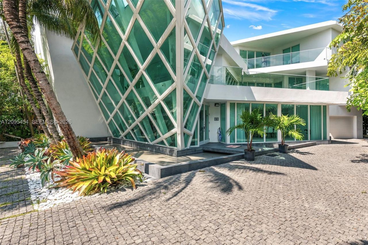480 Ocean Blvd , Golden Beach, FL 33160 Photo